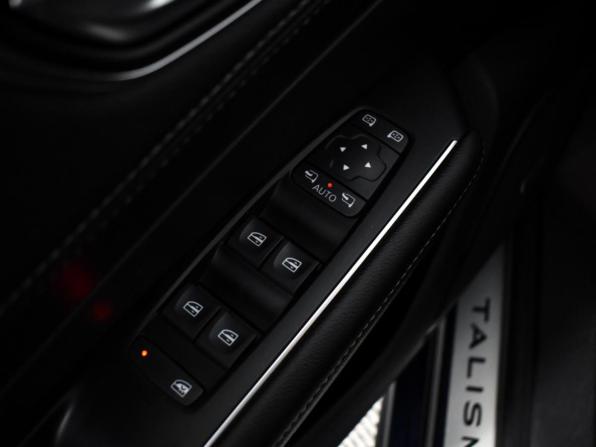 Renault Talisman I с пробегом 2016 года, цена 1 260 000 рублей, 314349 км, универсал, Автокод Объявления