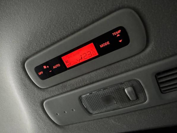 Nissan Serena IV (C26) с пробегом 2012 года, цена 1 300 000 рублей, 296064 км, минивэн, Автокод Объявления