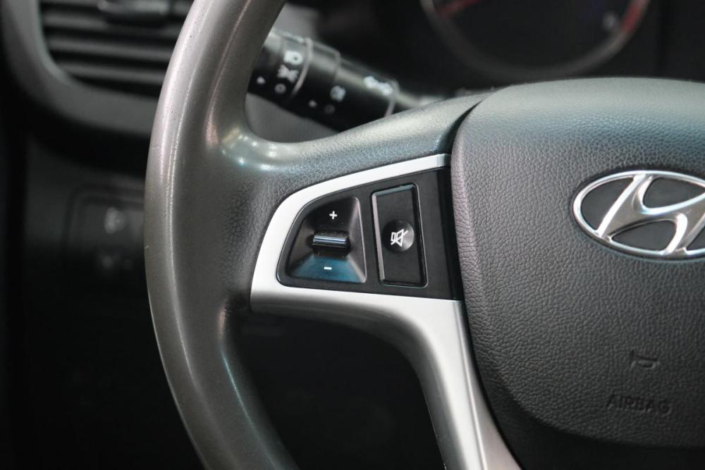 Hyundai Solaris I Омск  - изображение 14