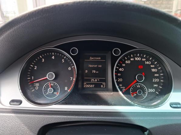 Volkswagen Passat B7 с пробегом 2011 года, цена 890 000 рублей, 226400 км, седан, Автокод Объявления