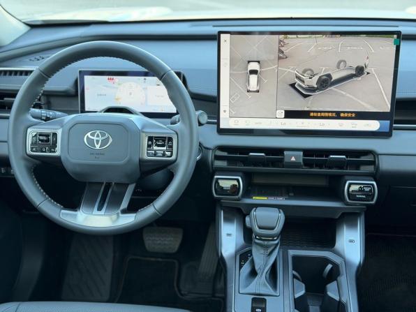 Toyota RAV4 VI (XA60) с пробегом 2026 года, цена 4 200 000 рублей, 25 км, внедорожник, Автокод Объявления