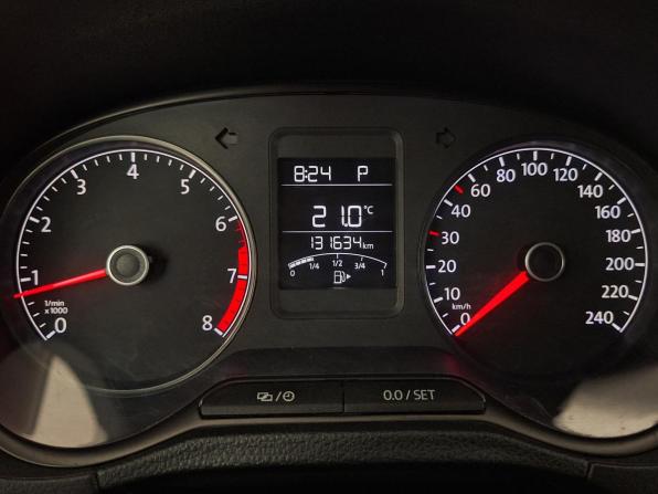 Volkswagen Polo V Рестайлинг с пробегом 2020 года, цена 1 245 000 рублей, 131588 км, седан, Автокод Объявления