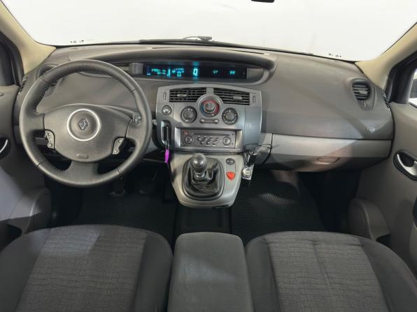 Renault Scenic II Рестайлинг с пробегом 2008 года, цена 499 900 рублей, 278551 км, компактвэн, Автокод Объявления