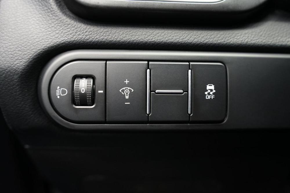 Kia Ceed III Крым  - изображение 11