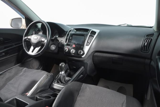 Kia Ceed I Рестайлинг с пробегом 2010 года, цена 649 000 рублей, 301121 км, хэтчбек, Автокод Объявления