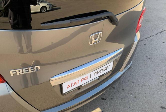 Honda Freed I с пробегом 2010 года, цена 915 000 рублей, 154533 км, компактвэн, Автокод Объявления