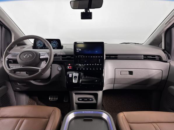 Hyundai Staria I с пробегом 2021 года, цена 5 190 000 рублей, 47728 км, минивэн, Автокод Объявления