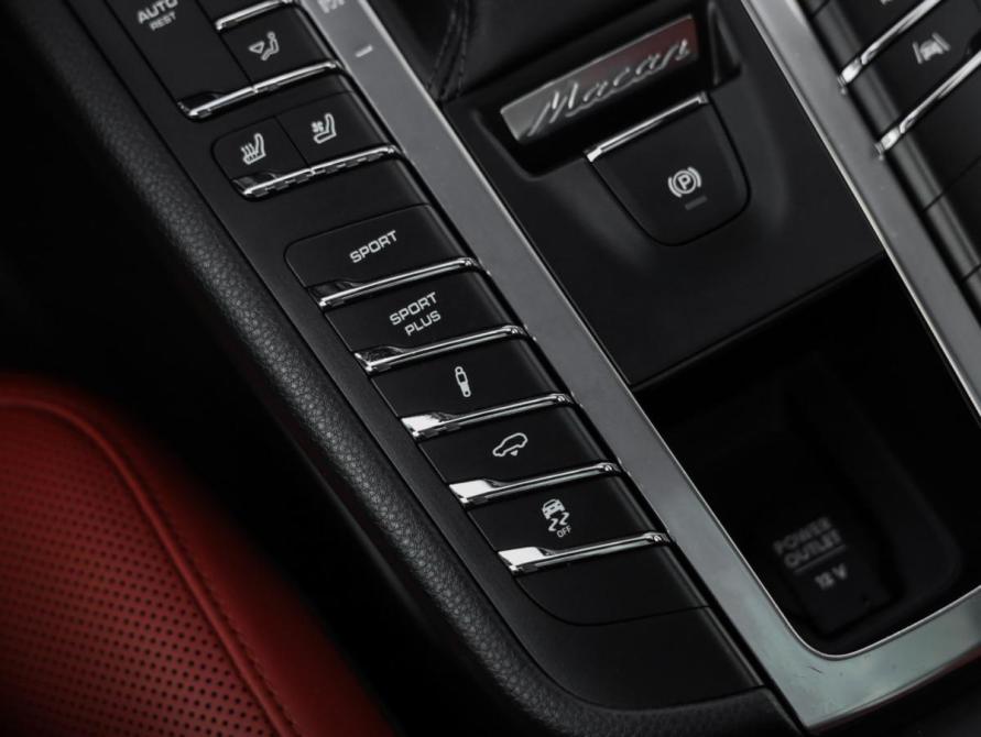 Porsche Macan I Санкт-Петербург  - изображение 22