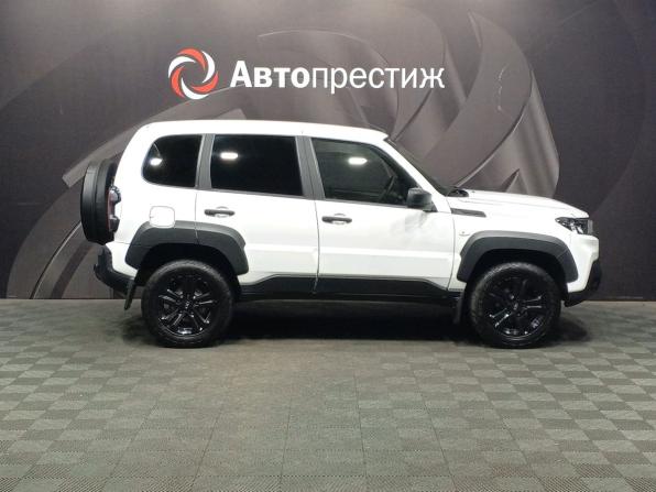 Lada (ВАЗ) Niva Travel I с пробегом 2024 года, цена 1 060 000 рублей, 22700 км, внедорожник, Автокод Объявления