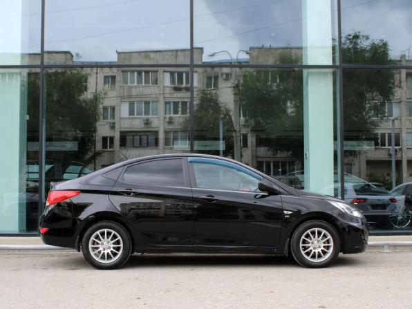 Hyundai Solaris I с пробегом 2013 года, цена 765 000 рублей, 193437 км, седан, Автокод Объявления
