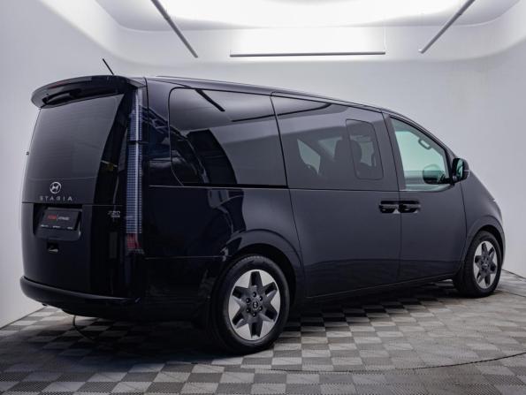 Hyundai Staria I с пробегом 2021 года, цена 5 480 000 рублей, 72172 км, минивэн, Автокод Объявления