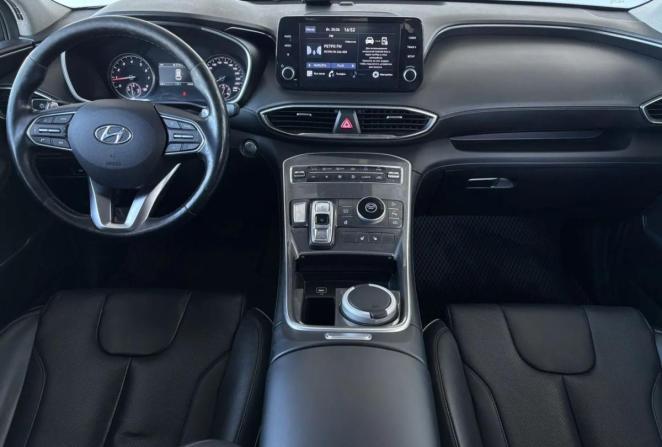 Hyundai Santa Fe IV Рестайлинг с пробегом 2021 года, цена 3 557 000 рублей, 54026 км, внедорожник, Автокод Объявления