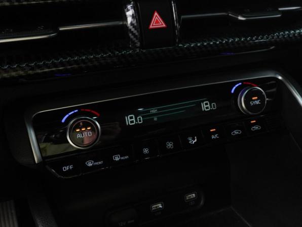 Kia K5 II с пробегом 2020 года, цена 2 560 000 рублей, 105657 км, седан, Автокод Объявления