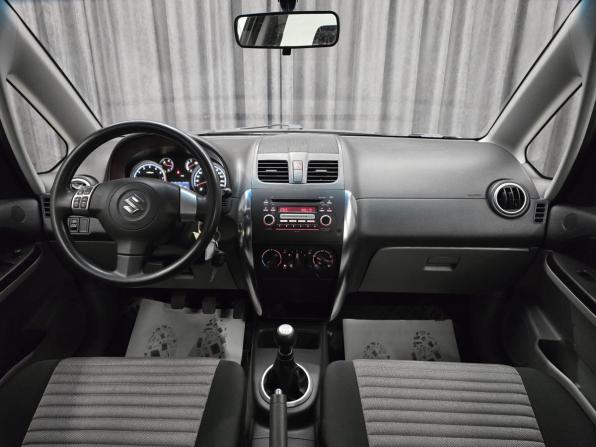 Suzuki SX4 I (Classic) Рестайлинг с пробегом 2012 года, цена 880 000 рублей, 64500 км, хэтчбек, Автокод Объявления