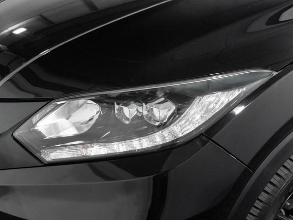 Honda Vezel I с пробегом 2017 года, цена 1 750 000 рублей, 74324 км, внедорожник, Автокод Объявления