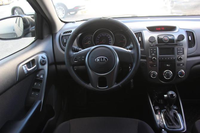Kia Cerato II с пробегом 2011 года, цена 597 000 рублей, 328461 км, седан, Автокод Объявления