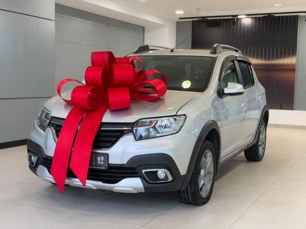 Renault Sandero II Рестайлинг с пробегом 2018 года, цена 1 117 000 рублей, 74184 км, хэтчбек, Автокод Объявления