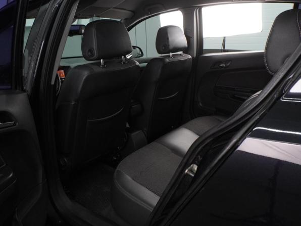 Opel Astra H Рестайлинг с пробегом 2011 года, цена 569 000 рублей, 193241 км, хэтчбек, Автокод Объявления