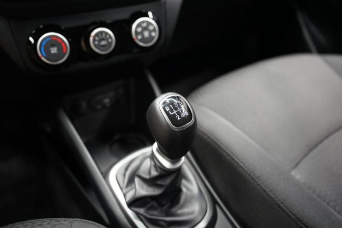 Kia Rio III Рестайлинг с пробегом 2017 года, цена 1 390 000 рублей, 59000 км, седан, Автокод Объявления