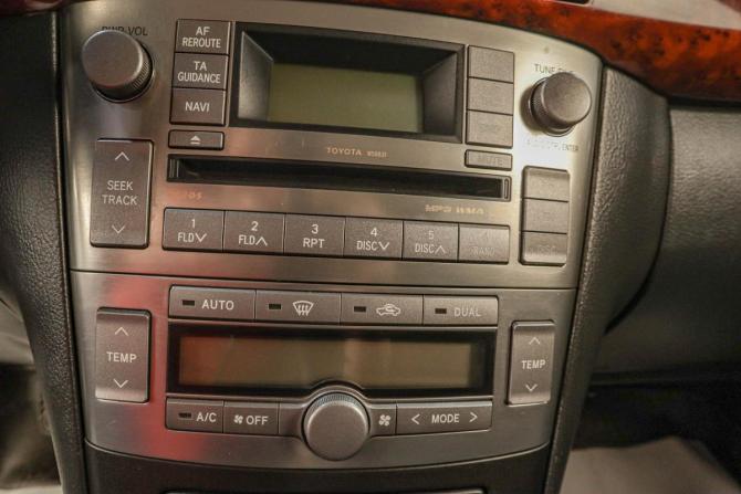 Toyota Avensis II с пробегом 2004 года, цена 749 000 рублей, 316000 км, седан, Автокод Объявления
