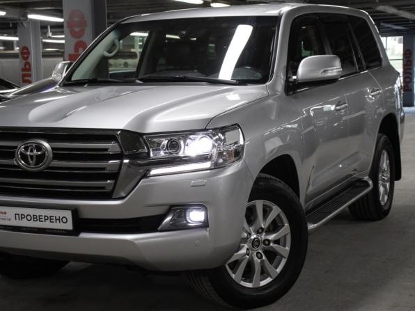 Toyota Land Cruiser 200 Series Рестайлинг 2 с пробегом 2015 года, цена 5 198 000 рублей, 219139 км, внедорожник, Автокод Объявления