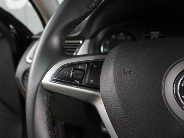 Skoda Rapid I с пробегом 2015 года, цена 1 149 000 рублей, 106927 км, лифтбек, Автокод Объявления