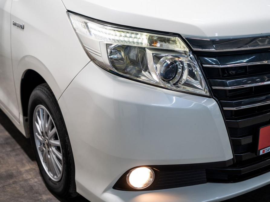 Toyota Noah III (R80) Чита  - изображение 21