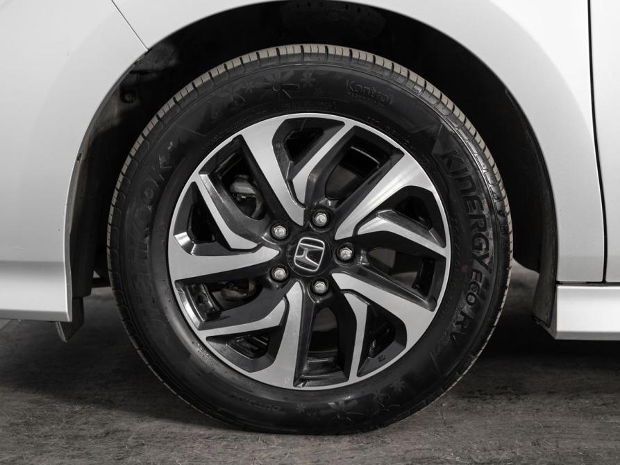 Honda Stepwgn V Рестайлинг Иркутск  - изображение 20