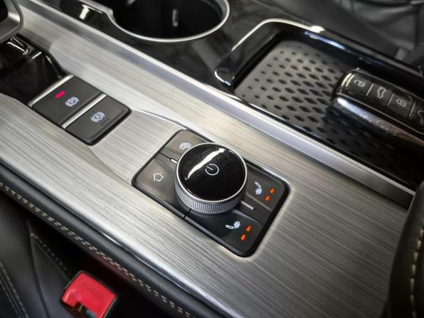 Omoda S5 с пробегом 2023 года, цена 1 429 000 рублей, 59876 км, седан, Автокод Объявления