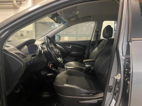 Hyundai ix35 I с пробегом 2013 года, цена 869 000 рублей, 207101 км, внедорожник, Автокод Объявления