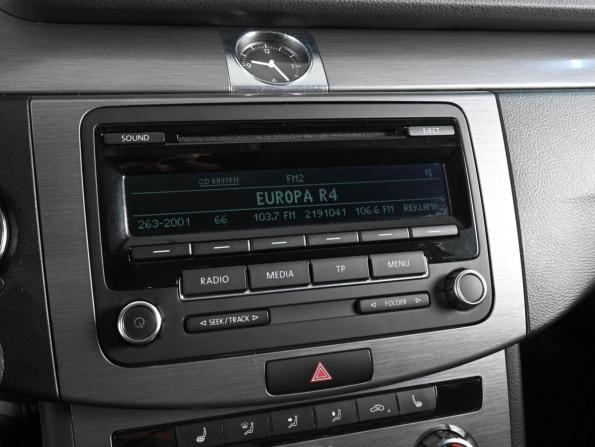 Volkswagen Passat B7 с пробегом 2012 года, цена 979 000 рублей, 164168 км, седан, Автокод Объявления