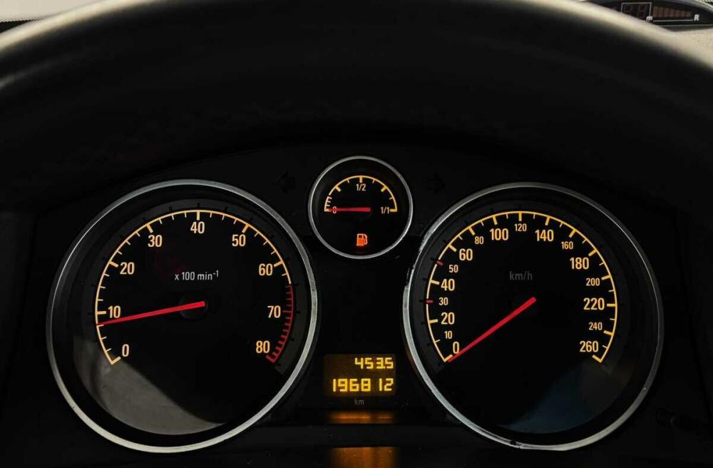 Opel Astra H Москва  - изображение 5