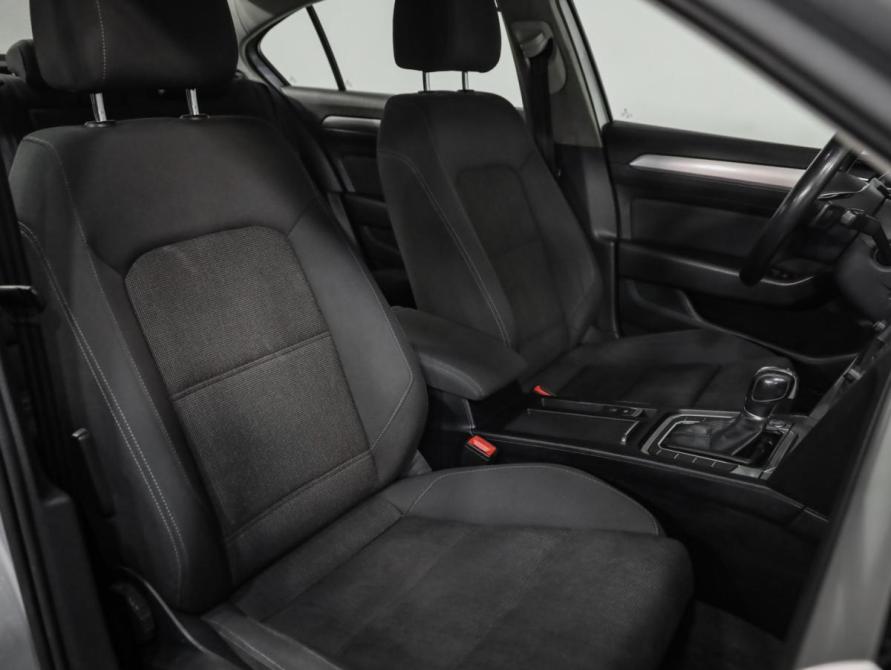 Volkswagen Passat B8 Санкт-Петербург  - изображение 22