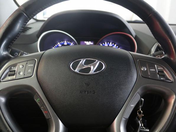 Hyundai ix35 I Рестайлинг с пробегом 2014 года, цена 1 390 000 рублей, 143144 км, внедорожник, Автокод Объявления
