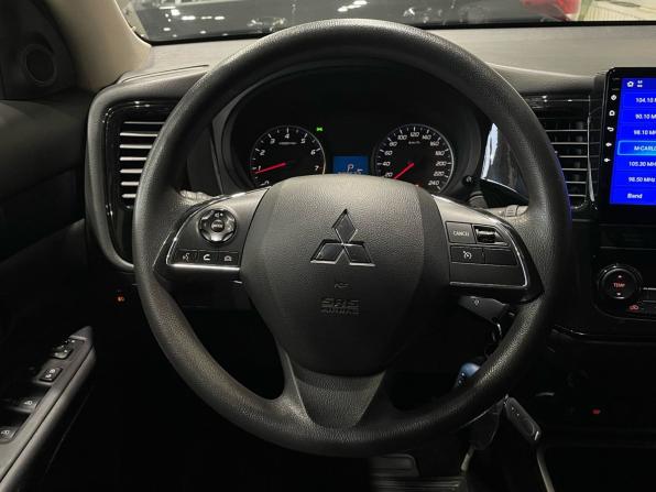 Mitsubishi Outlander III Рестайлинг 3 с пробегом 2019 года, цена 2 130 000 рублей, 99522 км, внедорожник, Автокод Объявления