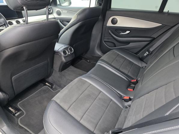 Mercedes-Benz E-Класс V (W213 S213 C238) с пробегом 2017 года, цена 2 450 000 рублей, 244700 км, седан, Автокод Объявления