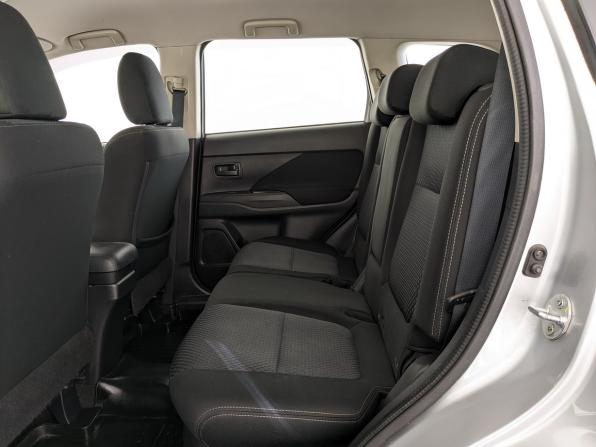 Mitsubishi Outlander III Рестайлинг 2 с пробегом 2016 года, цена 1 830 000 рублей, 90640 км, внедорожник, Автокод Объявления
