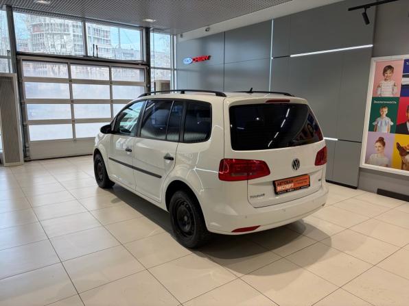 Volkswagen Touran I Рестайлинг 2 с пробегом 2012 года, цена 884 000 рублей, 174000 км, компактвэн, Автокод Объявления