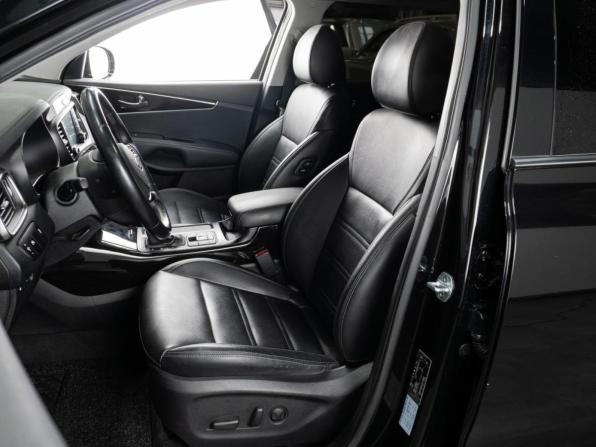 Kia Sorento III Prime Рестайлинг с пробегом 2017 года, цена 2 650 000 рублей, 91821 км, внедорожник, Автокод Объявления