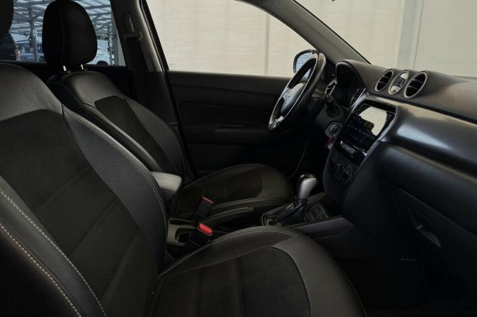 Suzuki Vitara II с пробегом 2019 года, цена 1 595 000 рублей, 169271 км, внедорожник, Автокод Объявления
