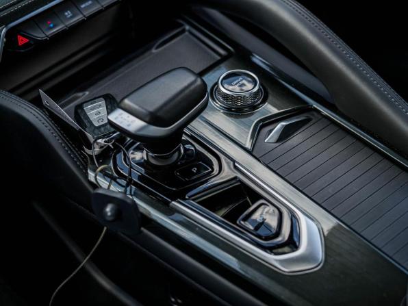 Geely Monjaro I с пробегом 2023 года, цена 2 670 000 рублей, 125517 км, внедорожник, Автокод Объявления
