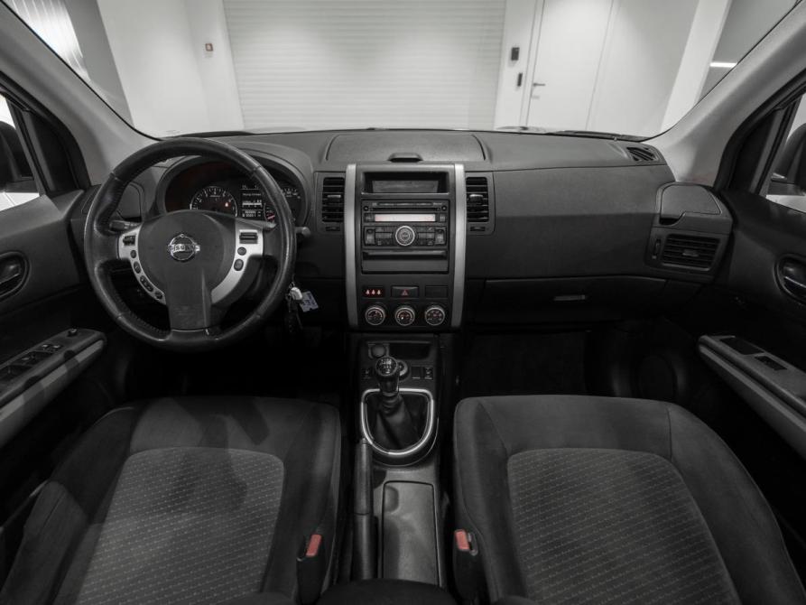 Nissan X-Trail II Рестайлинг Москва  - изображение 8