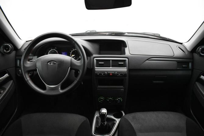 Lada (ВАЗ) Priora I Рестайлинг с пробегом 2017 года, цена 550 000 рублей, 207423 км, седан, Автокод Объявления