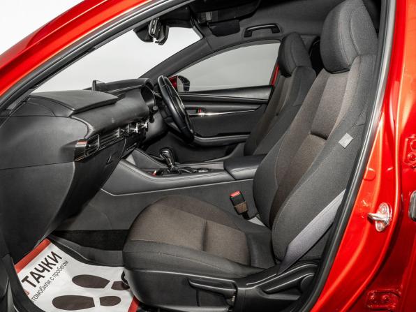 Mazda 3 IV (BP) с пробегом 2019 года, цена 1 500 000 рублей, 71070 км, хэтчбек, Автокод Объявления