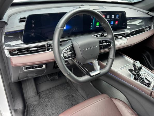Chery Tiggo 7L I с пробегом 2024 года, цена 2 450 000 рублей, 4845 км, внедорожник, Автокод Объявления