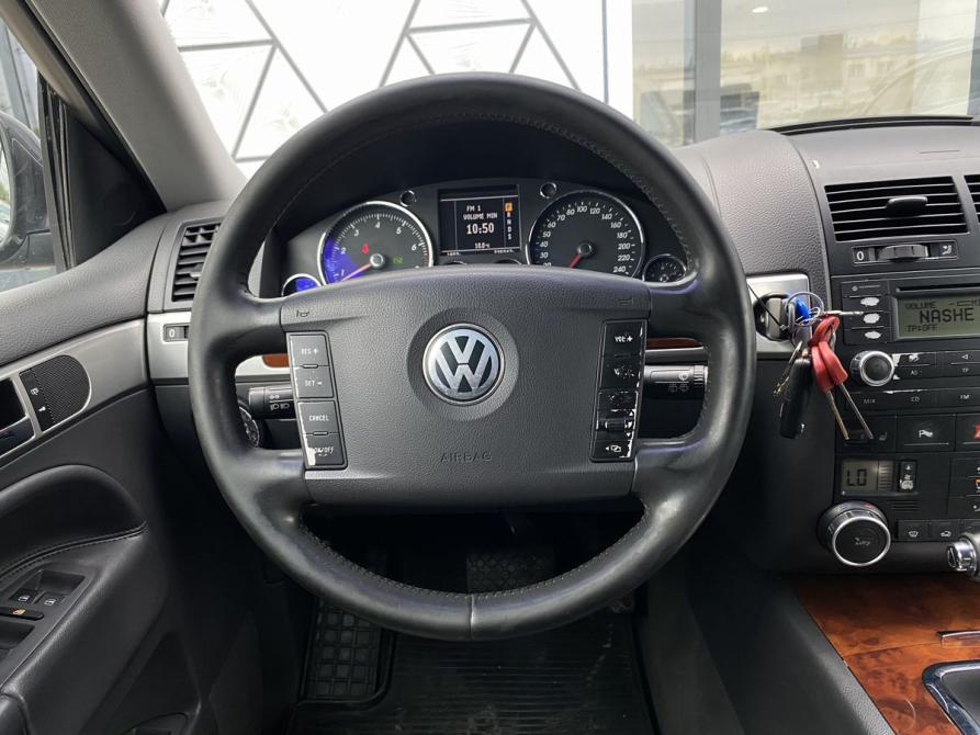 Volkswagen Touareg I Москва  - изображение 14