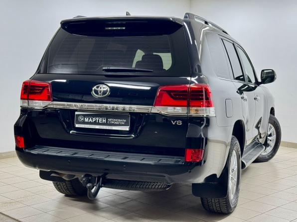 Toyota Land Cruiser 200 Series Рестайлинг 2 с пробегом 2016 года, цена 5 620 000 рублей, 181572 км, внедорожник, Автокод Объявления