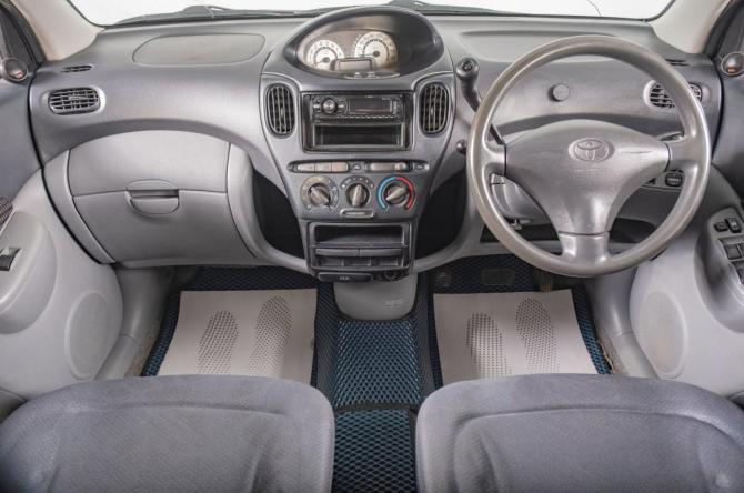 Toyota FunCargo с пробегом 2001 года, цена 499 000 рублей, 256000 км, компактвэн, Автокод Объявления