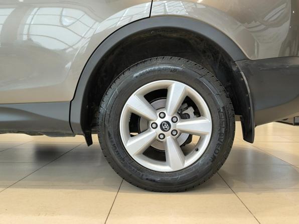 Toyota RAV4 IV (XA40) с пробегом 2014 года, цена 1 650 000 рублей, 277140 км, внедорожник, Автокод Объявления