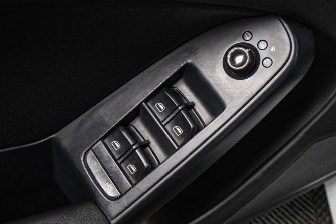 Audi A5 I (8T) Рестайлинг с пробегом 2011 года, цена 1 499 000 рублей, 246013 км, лифтбек, Автокод Объявления